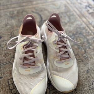 Sorel Women’s Kinetic RNEGD Float Shoes